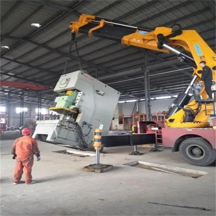 绍兴80吨折臂吊车出租附近电话